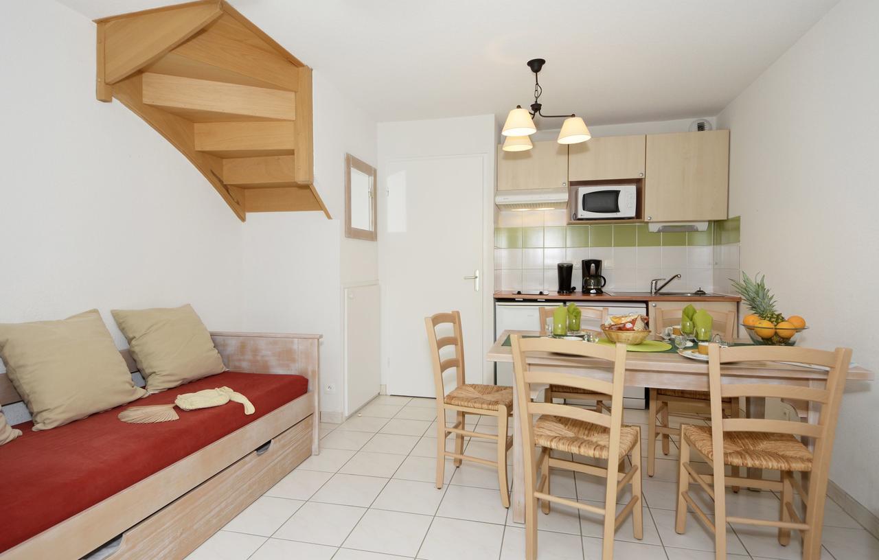 Residence Odalys Le Hameau Du Lac Rignac  Ngoại thất bức ảnh